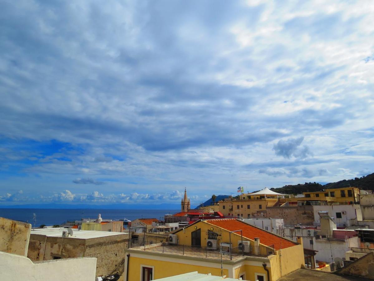 Casa Vittorio B&B ليباري المظهر الخارجي الصورة