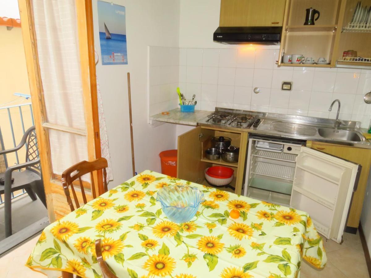 Casa Vittorio B&B ليباري المظهر الخارجي الصورة