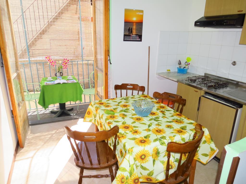 Casa Vittorio B&B ليباري المظهر الخارجي الصورة