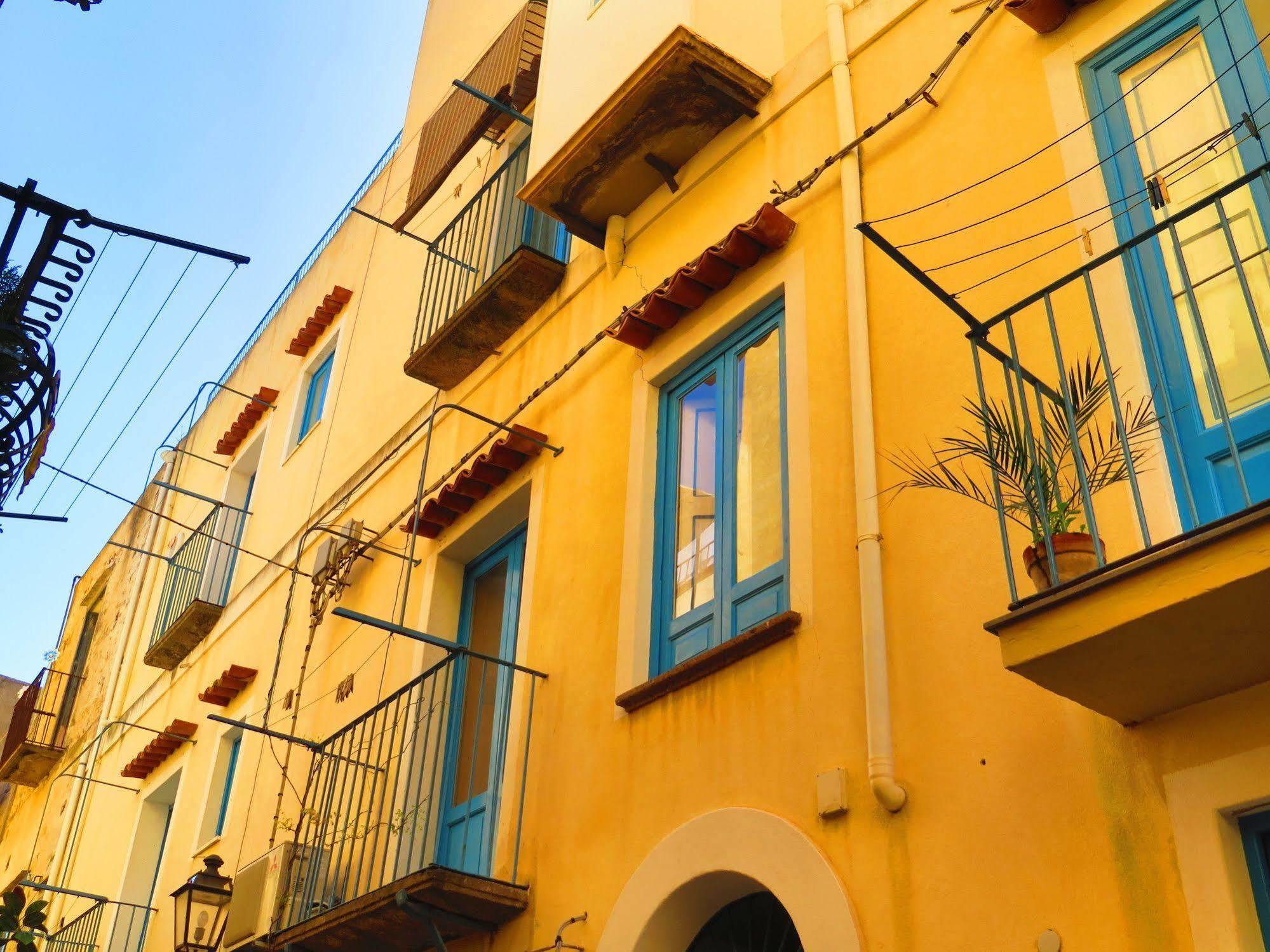 Casa Vittorio B&B ليباري المظهر الخارجي الصورة